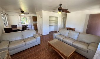 390 Auhana Rd A, Kihei, HI 96753