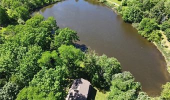 2216 N Medina Line Rd, Akron, OH 44333