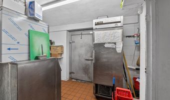 8713 Gravois Rd, Affton, MO 63123