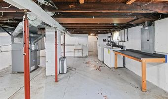 3504 Omega St, Alton, IL 62002