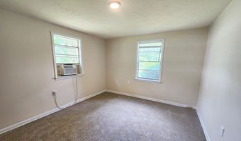 1013 Crawford Dr, Albany, GA 31705