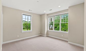 8008 GLENBROOK Rd, Bethesda, MD 20814