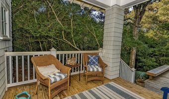 6 Keypost Ct, Bald Head Island, NC 28461