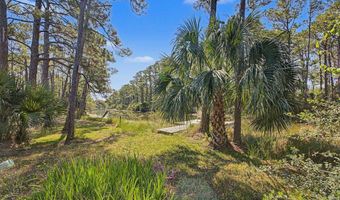 214 HARBOR Cir, Alligator Point, FL 32346