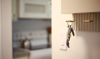 1 Biscayne Dr NW 304, Atlanta, GA 30309