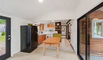 40 Alder Rd, Charlestown, RI 02813