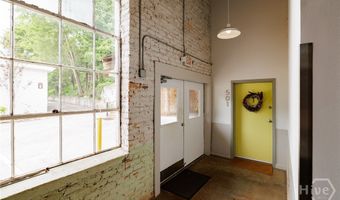 585 White Cir 504, Athens, GA 30605