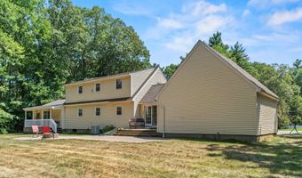 29 Maple Dr, Bedford, NH 03110