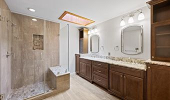 43586 OSAGE Ct, Ashburn, VA 20147