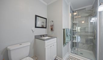 225 N 6th St, Aurora, NC 27806