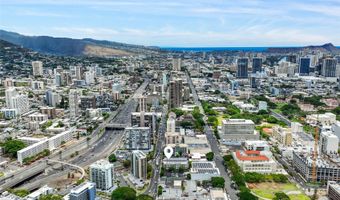747 Kinau St DH21, Honolulu, HI 96813