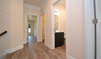 506 N Tunstall Ave, Apex, NC 27502