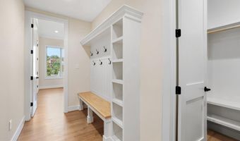 6107 DUNLEER Ct, Bethesda, MD 20817