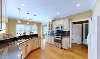 1206 Byron Ln, Archdale, NC 27263