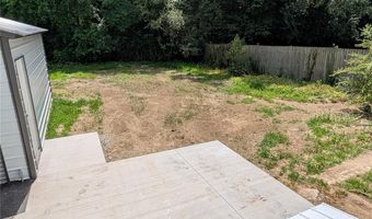 647 Oakwood Ave, Alton, IL 62002