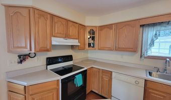 951 Gage St, Bennington, VT 05201