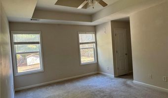 893 Port West Dr, Auburn, GA 30011