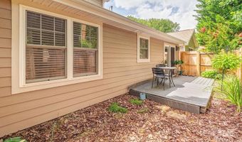 14 Kaylor Dr, Arden, NC 28704
