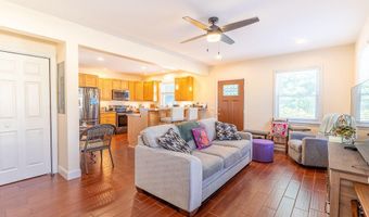 81 Floral St, Bath, ME 04530