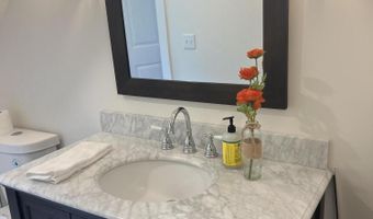 2 Lookout Point Rd, Bar Harbor, ME 04609