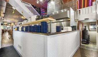 111-115 W Main St, Ash Grove, MO 65604