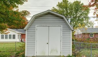 18 Greenmoor Dr, Arcanum, OH 45304