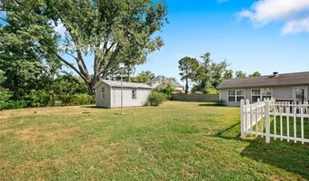 210 NW G St, Bentonville, AR 72712