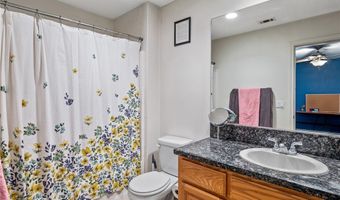 13850 Nightshade Rd, Apple Valley, CA 92307