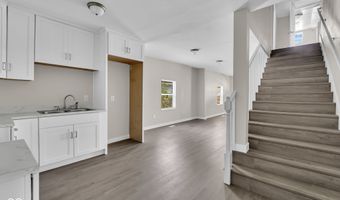2519 Jackson St, Anderson, IN 46016