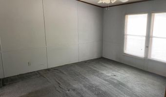 2355 Momence Ct, Alford, FL 32420