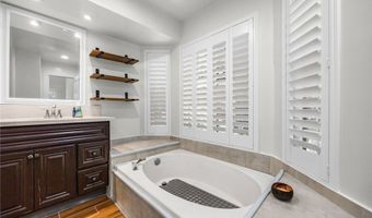 9035 Stacie 7, Anaheim, CA 92804