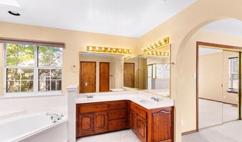 9441 Allande Rd NE, Albuquerque, NM 87109