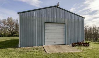 1107 N 3rd St, Bardstown, KY 40004