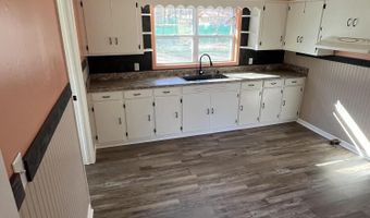 2094 Old Stage Rd, Adamsville, TN 38310
