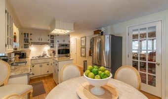 92 Forest Rd, Agawam, MA 01001