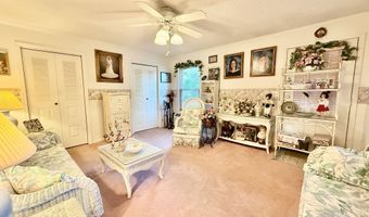 727 Donna Ave, Ashburn, GA 31714