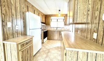 3800 Mountain View Dr SE 43, Albany, OR 97322