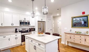 36 Old Louisquisset Pike 105, North Smithfield, RI 02896