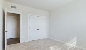 43801 MIDDLEWAY Ter, Ashburn, VA 20147