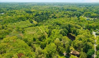 548 R Berkley St, Berkley, MA 02779