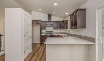 81 Parkland Dr, Blanchard, ID 83804