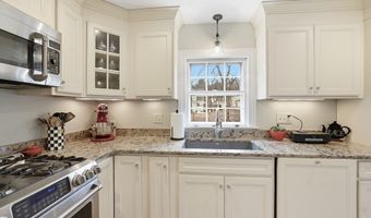 26 Westbrook Rd, Worcester, MA 01602