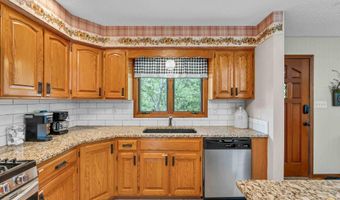 8737 SW 85th St, Auburn, KS 66402