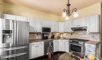 99 W 37TH St, Bayonne, NJ 07002