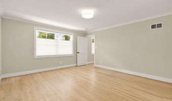 10700 ALLOWAY Dr, Potomac, MD 20854