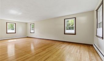 2699 Diamond Hill Rd, Cumberland, RI 02864