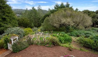 645 Skyward Dr, Aptos, CA 95003