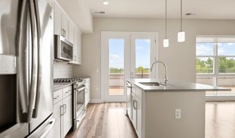 1800 MOUNT VERNON Ave 401, Alexandria, VA 22301