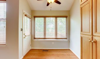 43709 CLEMENS Ter, Ashburn, VA 20147