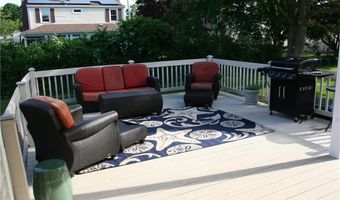 9 Rosita Ave, Bristol, RI 02809
